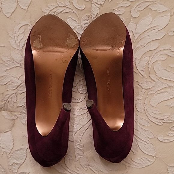 BCBG Priyah Burgundy Suede Booties - Picture 14 of 16